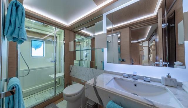 BENETTI DELFINO 93 yacht for sale 23