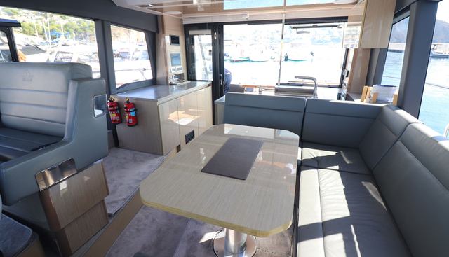 SEALINE yacht for sale 14