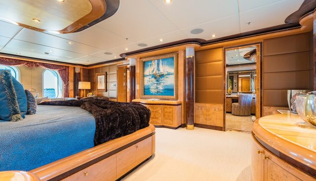 ELIS ET MAR yacht for sale 28