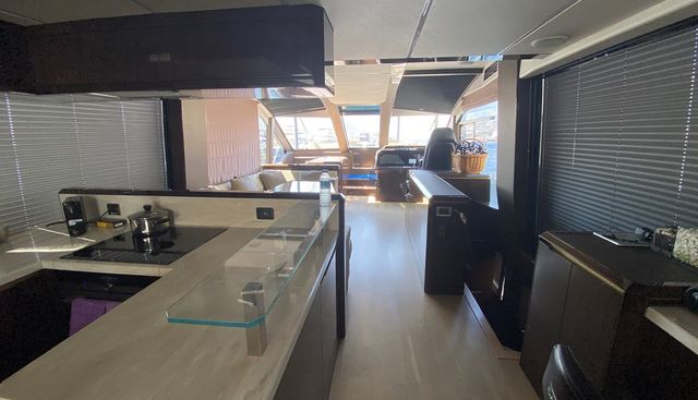 GALEON 640 FLY yacht for sale 20