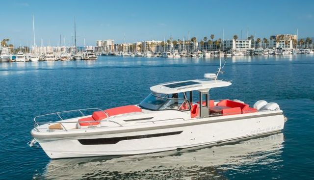 Intrepid yacht for sale 7