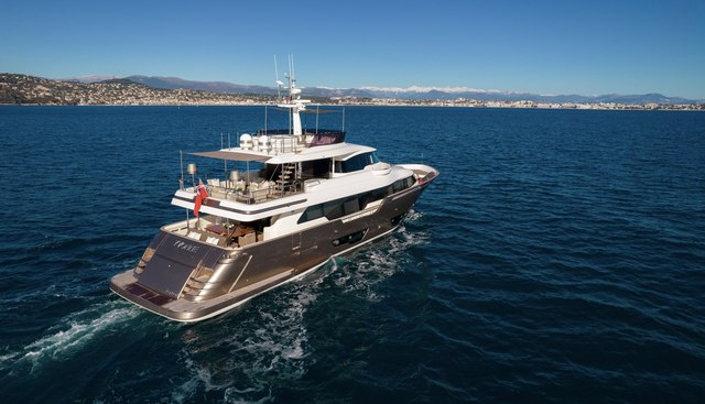 YVONNE yacht for sale 30