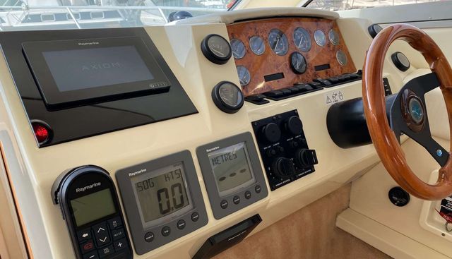 noname yacht for sale 35