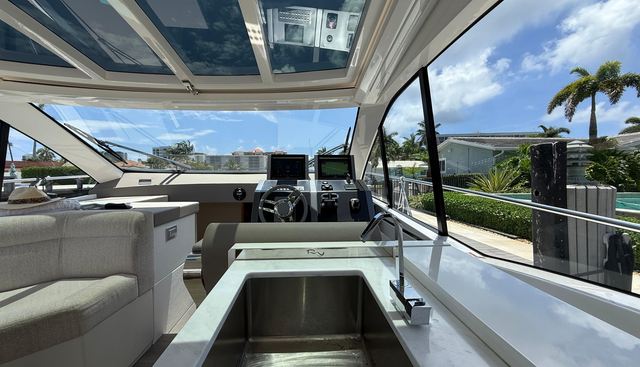 noname yacht for sale 24