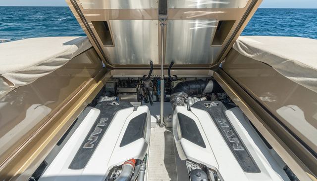 SPIN yacht for sale 39