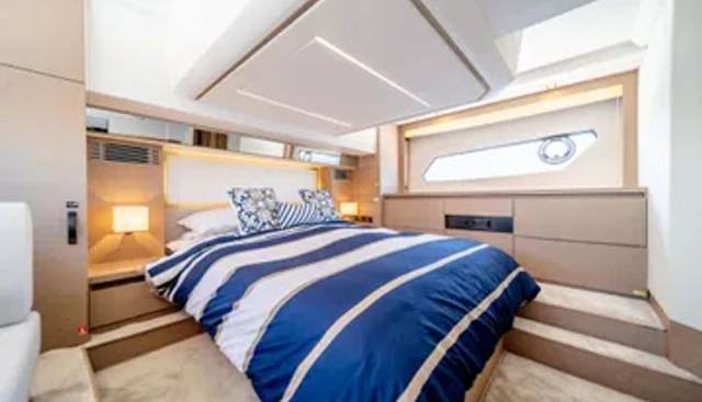 V & A yacht for sale 29