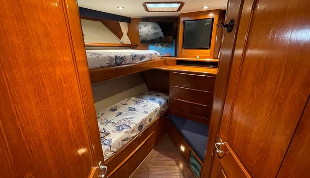 Nauti yacht for sale 40