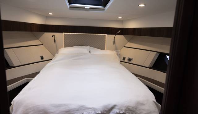 noname yacht for sale 35