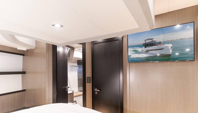 Saigon yacht for sale 38