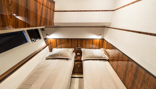 GALEON 550 FLY yacht for sale 19