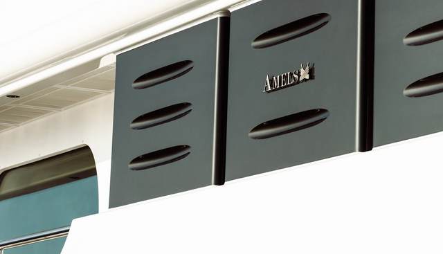 SAMIRA yacht for sale 17