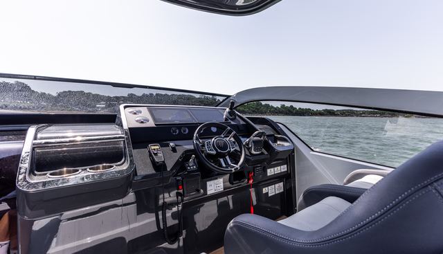 noname yacht for sale 28