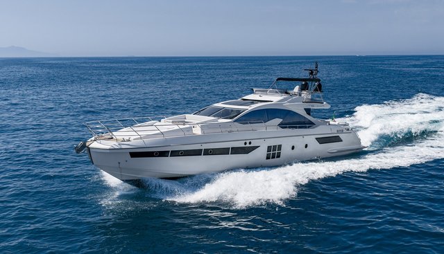 JR 28 yacht for sale 43