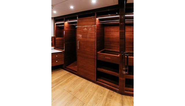 PAPILLON yacht for sale 8