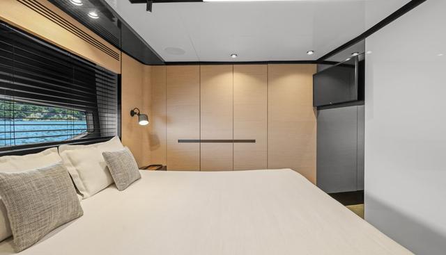 YB yacht for sale 13