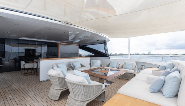 GOLDENEYE yacht for sale 37