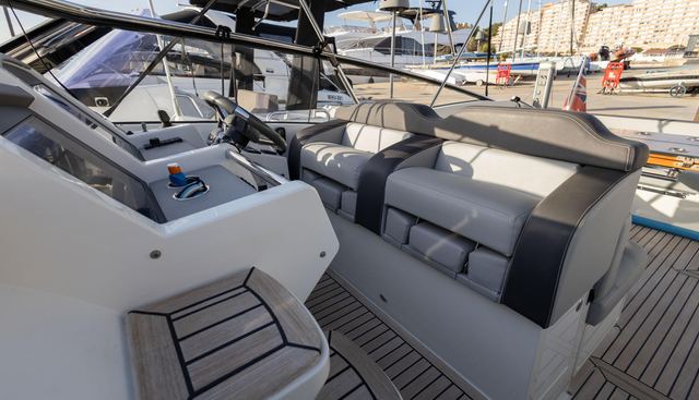 Volante yacht for sale 29