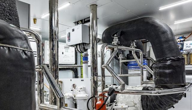 LADY LU' yacht for sale 32