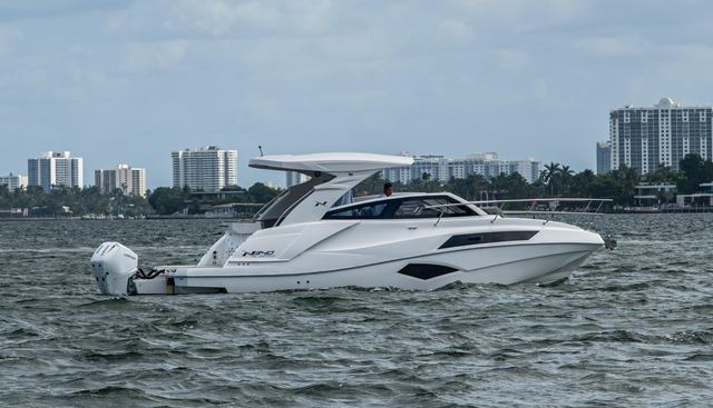 XURU yacht for sale 7