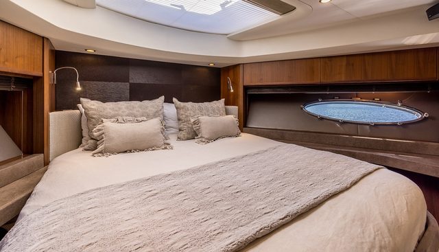 SEA DREAM II yacht for sale 28