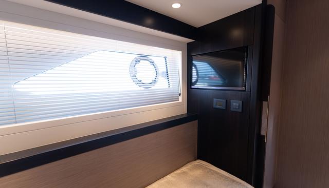 7252468 yacht for sale 44