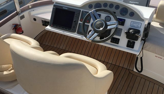 noname yacht for sale 34