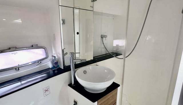 noname yacht for sale 35