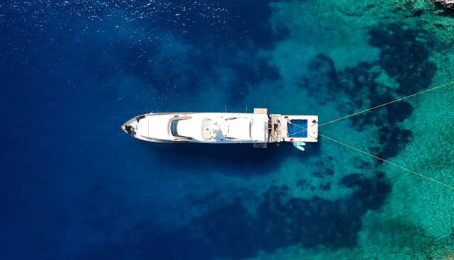 Bunker yacht for sale 15