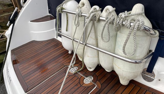 ELLE II yacht for sale 57