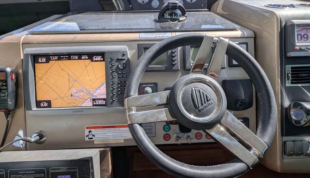 Casa Amigos yacht for sale 32