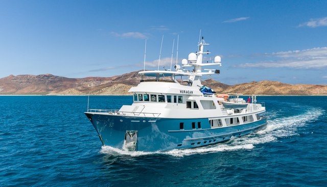 Huracan yacht for sale 23