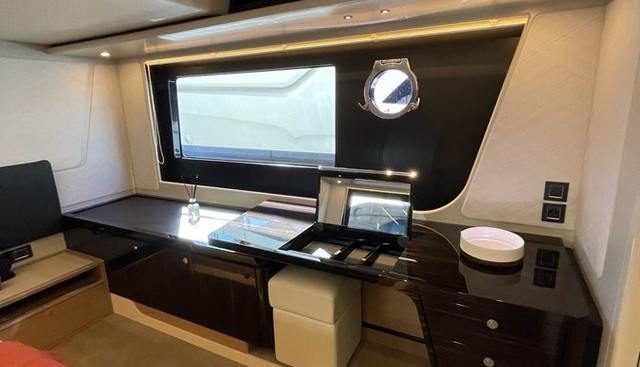 ABSOLUTE 62 FLY yacht for sale 18