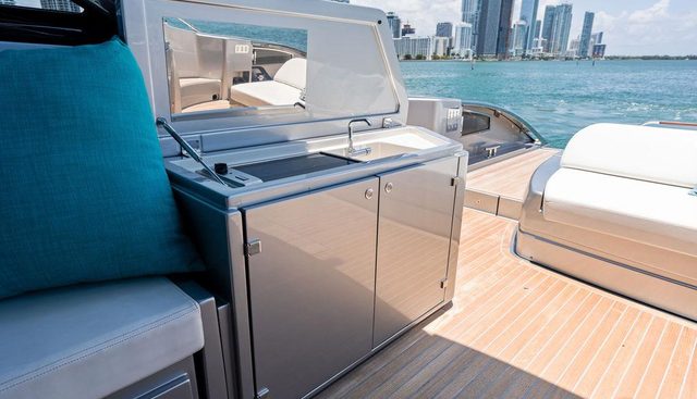 CLUB T yacht for sale 82