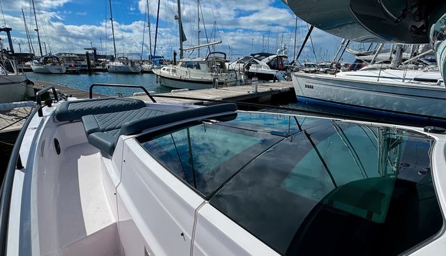 DYLIS yacht for sale 8