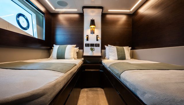 BQ2 yacht for sale 45