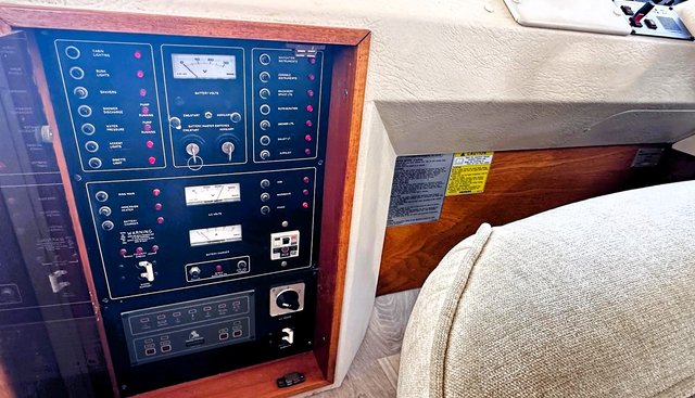 noname yacht for sale 12