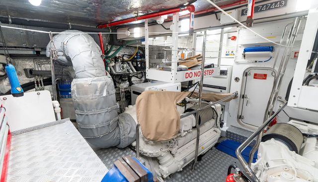 AFTER 8 II yacht for sale 50
