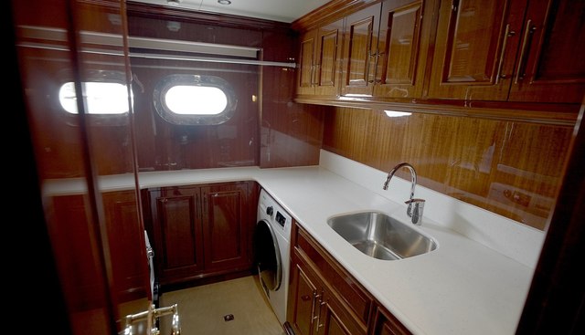 HOMECOMING yacht for sale 42