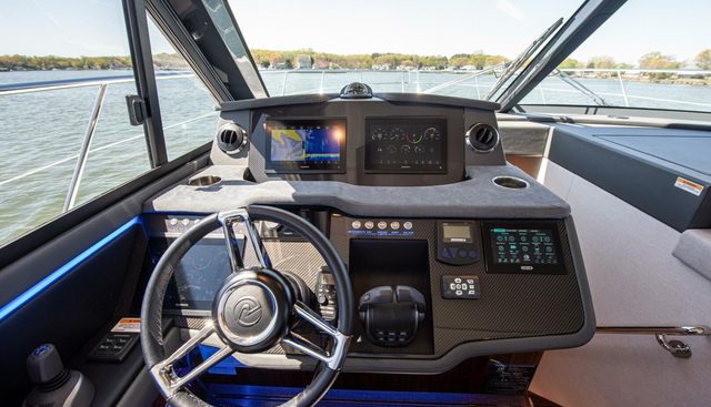 CNTRL-SALT-DEL yacht for sale 42