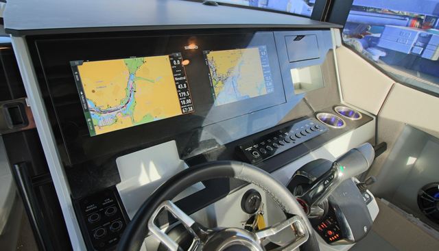 Gee Wiz yacht for sale 13