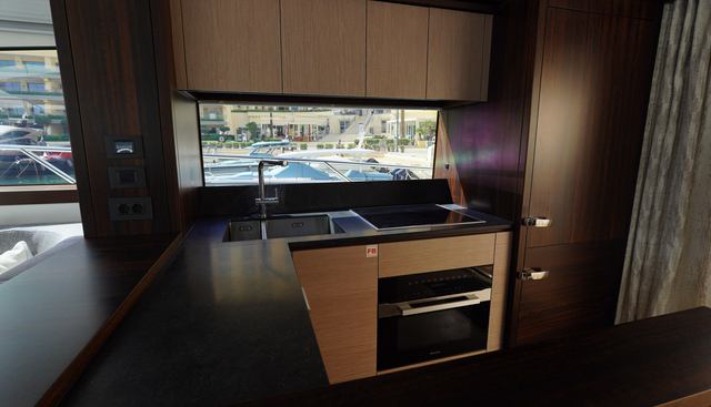 21793 yacht for sale 15