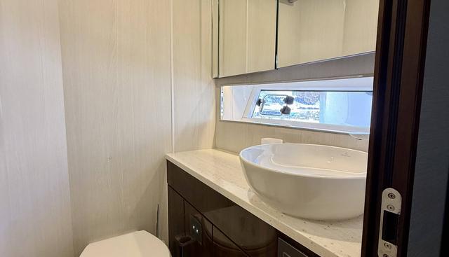 noname yacht for sale 33