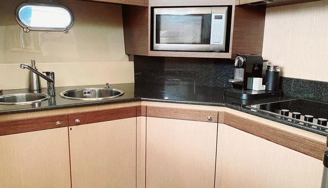 Mi Amore yacht for sale 15