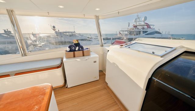 Fontana yacht for sale 28
