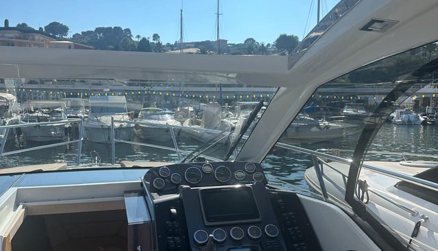 noname yacht for sale 10