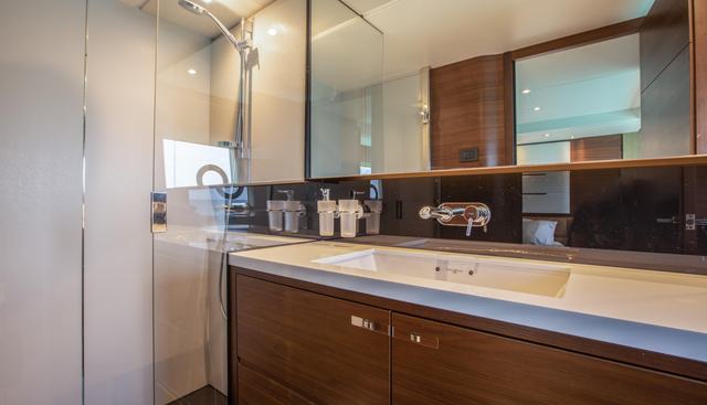 Pieces of Eight yacht for sale 75