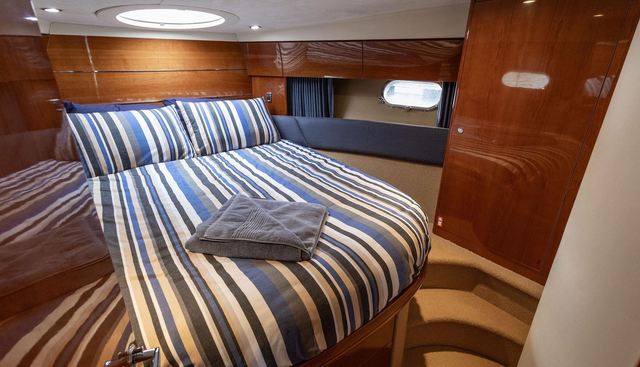 Silver Fox yacht for sale 39