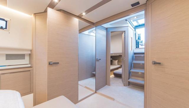 noname yacht for sale 4