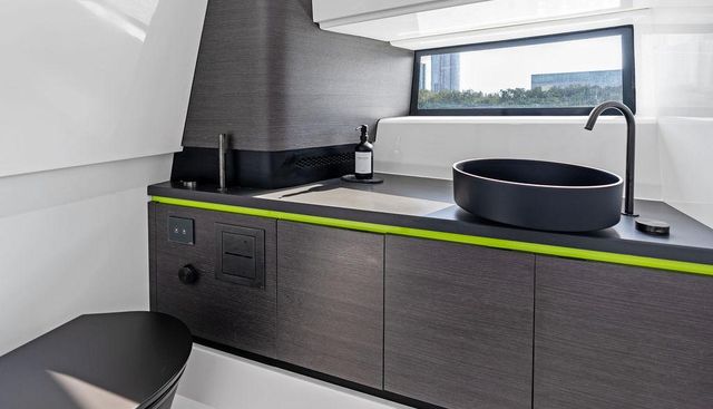 MAKO yacht for sale 37