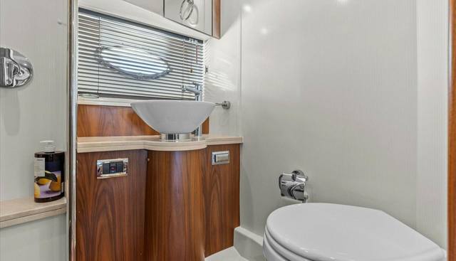 Cheers yacht for sale 37